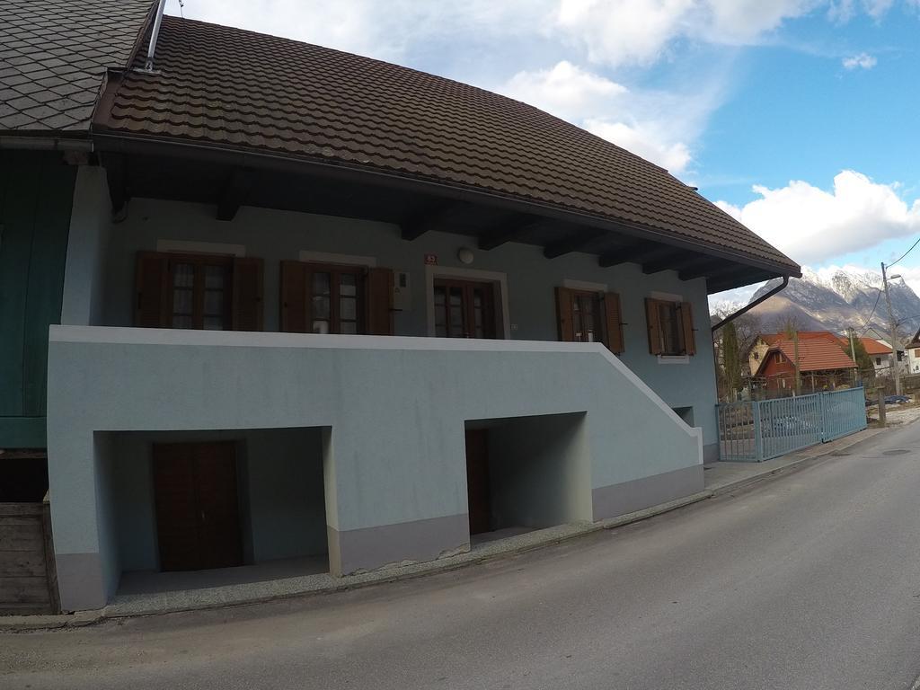 Lesjakova Domacija Бовец Екстериор снимка